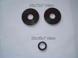 Oil seal set ETZ 250 Viton