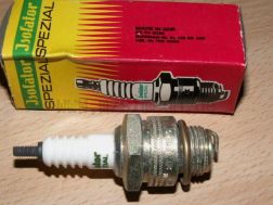 Trabant P601 P50 P60 Zündkerze  Isolator T18 IFA DDR