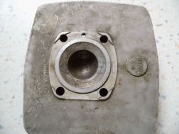 Cylinder head ES 250/2