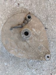 Brake anchor plate rear complete ES 175-300 old version .Second hand